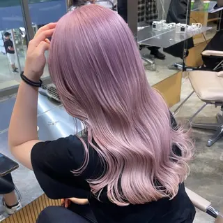 セミロング カラー 🫧 ブリーチカラー / ナナ🫧のヘアスタイル