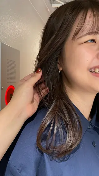 ミディアム カラー レイヤー×初 パーマ|hinakoのヘアスタイル