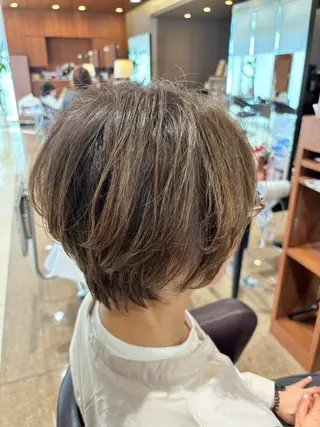 ショート GRANDEUR焼津 村越 捺稀のヘアスタイル