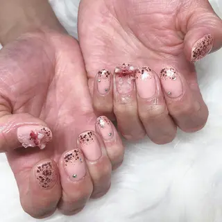 ネイル Eyelash salon mee所属・小船 莉穂のネイルデザイン