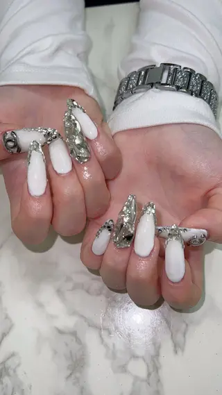 ネイル Garnet nailのネイルデザイン