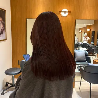 セミロング yiye aoyama所属・表参道yiye うららのヘアスタイル