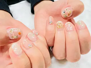 ネイル ユリシスネイル 担当近藤のネイルデザイン