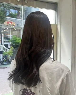 セミロング カラー uros.所属・🩵aiko / モデル募集中️🩵のヘアスタイル