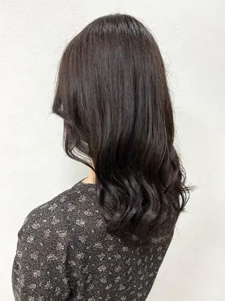 ミディアム ショート/白髪ぼかし 君和田若菜のヘアスタイル