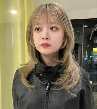 セミロング M Hair Salon所属・淀屋橋レイヤーパーマ ハッシュ/ASARIのヘアスタイル