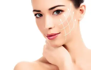 É LINDA所属・E LINDAのネイルデザイン