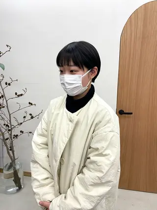 ショート esu 心斎橋店所属・mana／ブリーチ なし／ベージュ／暖色のヘアスタイル