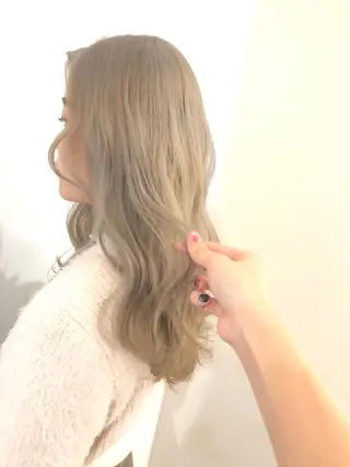 ロング カラー GO TODAY SHAiRE SALON岡山所属・Sana/ 耳ツボ/インナーのヘアスタイル