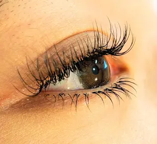 マツエク・マツパ アイデザイナー Key（ケイ）の眉毛・アイブロウイメージ