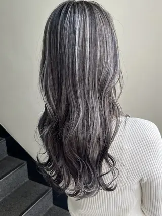 セミロング カラー hair design NORM所属・🔥ハイライト/ダブ ルカラー/吉田裕太のヘアスタイル