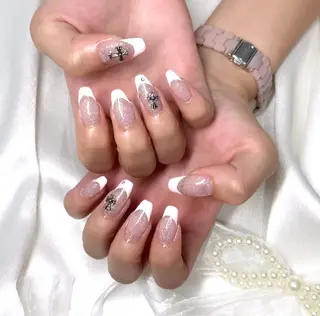 ネイル beauty salon  POISSON所属・SAYUKI/韓国 /ワンホン/キラキラのネイルデザイン