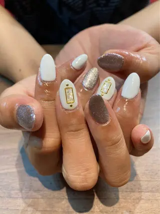 ネイル ネイルサロン D-glowのネイルデザイン