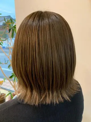 カラー 柴田 結衣のヘアスタイル