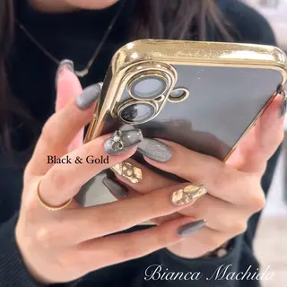 ネイル Bianca👼🏻 OIKAWAのネイルデザイン