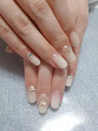 ネイル 鈴木 憂維のネイルデザイン