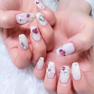 ネイル 🌺 NANAMI 🌺のネイルデザイン