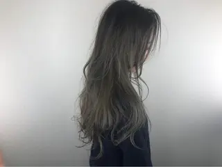 カラー Still所属・still .のヘアスタイル