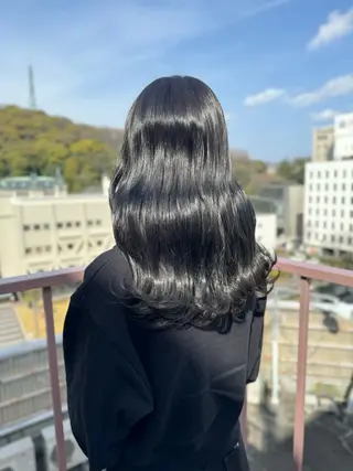 ロング カラー Viage （ビアージュ）のヘアスタイル