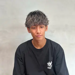 カラー パーマ メンズ fifth 安次富　泰雅のヘアスタイル