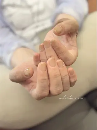 ネイル アトリエ　ミモザ所属・いまむら あかりのネイルデザイン