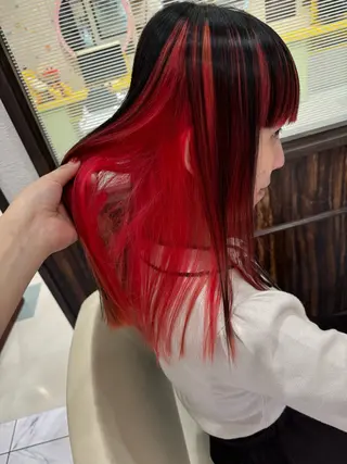 ロング カラー あんどう ゆうかのヘアスタイル