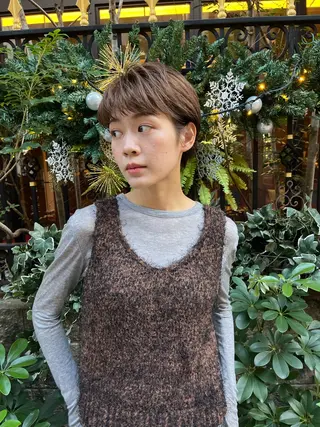 ショート 魚谷 綾渚のヘアスタイル