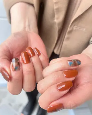 ネイル ネイルズシャトン トップネイリスト牛島のネイルデザイン