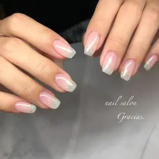 ネイル Gracias. rieのネイルデザイン