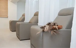 ANEW 目黒 ハルカ🦢🫧のマツエク・マツパデザイン