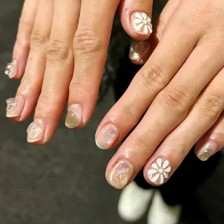 ネイル K. Ayanaのネイルデザイン