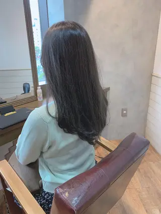 ロング カラー ✨️美髪矯正×似合わ せ艶カラー✨藤田透のヘアスタイル