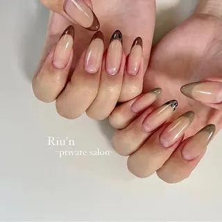 ネイル Riu*n -private-のネイルデザイン