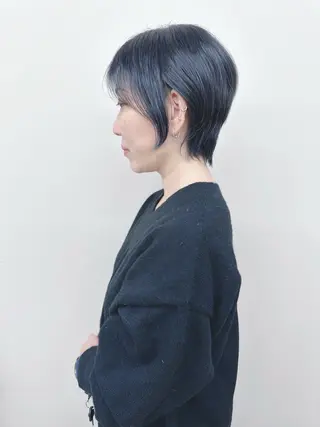 ショート とうい/パーマボブ/ くせ毛/丸みボブのヘアスタイル