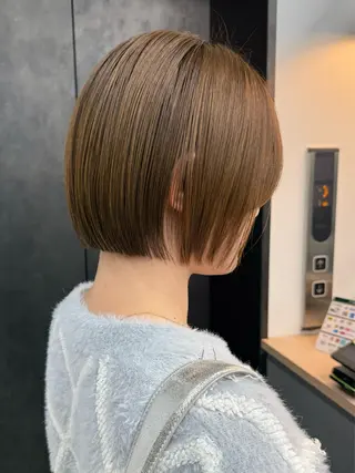 ショート 切りっぱなしボブ/ 小顔ボブNANAのヘアスタイル