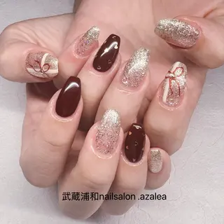 ネイル R inのネイルデザイン