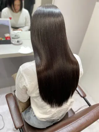 ロング 酸性縮毛矯正 Coreすずのヘアスタイル