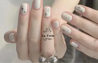 ネイル 🤩 Yuliaユリアのネイルデザイン