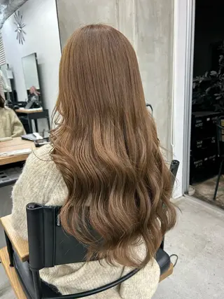 ロング カラー RYOSUKE ハイトーンのヘアスタイル