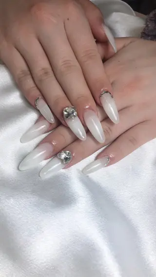 ネイル LR.ONE ヨウのネイルデザイン