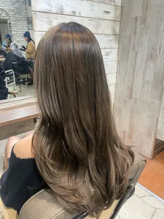 ロング カラー スリールヘアー所属・🖤nako/艶髪/ 透明感カラー🖤のヘアスタイル