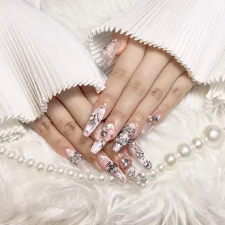 ネイル ☁️Minmin Tsuki💙🩵のネイルデザイン