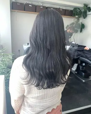 ロング カラー JIL BLAN 京都所属・RU RIのヘアスタイル