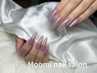 ロング Moomi nail salonのネイルデザイン