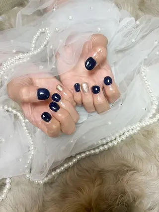 ミディアム ネイルサロンベルカドゥ所属・堤 愛美のネイルデザイン