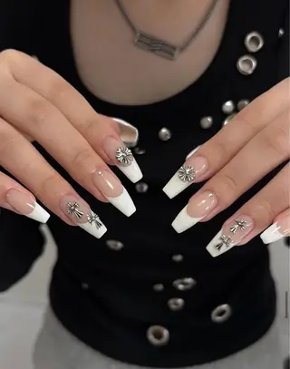 ネイル JENNY ANA.CHUOのネイルデザイン