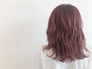 ミディアム カラー Angelica／ WAKOのヘアスタイル