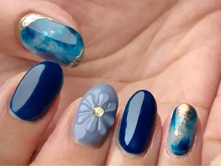 ネイル nail  salon pista所属・K. Michiのネイルデザイン