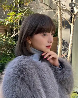 ミディアム K NATSUMIのヘアスタイル