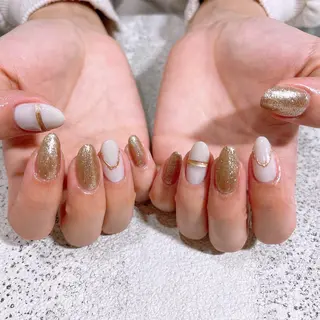 ミディアム nailsalon mur.のネイルデザイン